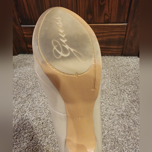 Guess Patent leather Stilettos - Picture 16 of 16